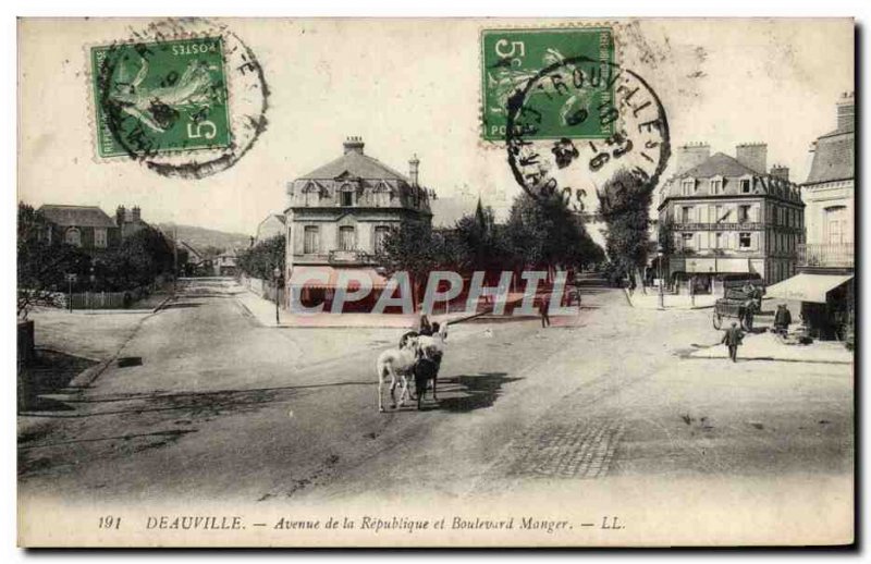 Old Postcard Deauville Avenue of the republic and Eat Boulevard