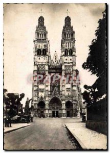 Modern Postcard Tours Indre et Loire Cathedrale