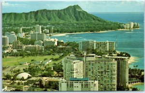 M-4790 Waikiki Beach & Diamond Head Stand Majestically with the Ilikai Hawaii