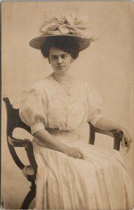 RPPC Lovely Woman Large Bow Hat Pretty Dress Portrait Postcard U19