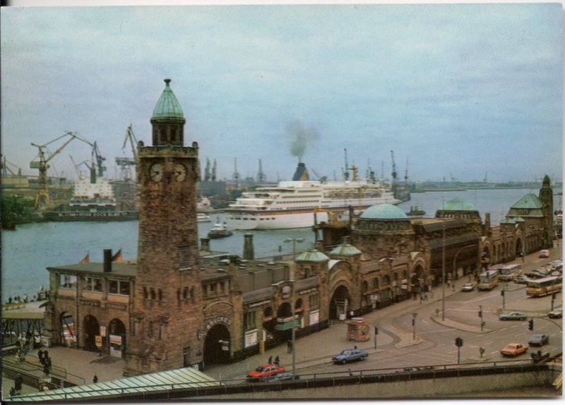 Hamburg Harbor - Steamship Europa - Post Card - Unused