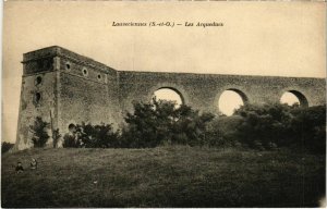 CPA LOUVECIENNES - Les Acqueducs (102663)