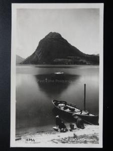 Switzerland: LUGANO Motivo, Ladys washing clothes - Old Real Photograph Postcard