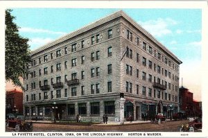 Postcard HOTEL SCENE Clinton Iowa IA AI9320