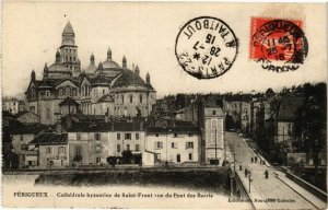 CPA PÉRIGUEUX-Cathédrale nyzantine de St-Front vue du Pont des Barris (232960)