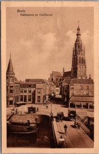 Netherlands Breda Postkantoor en Vismarkt Vintage Postcard  09.73