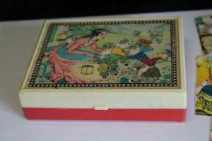 PICTURE CUBE PUZZLE IN BOX VINTAGE 1960'S WOODEN