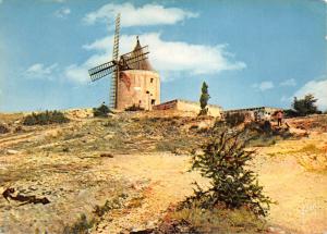 Br43822 Moulin a vent Windmill Arles et les Baux    France