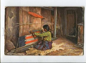 415874 USA INDIANS Navajo Woman Weawing 1907 year RPPC