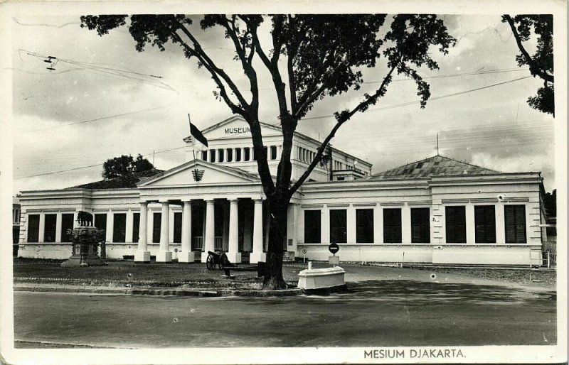 indonesia, JAVA JAKARTA, Mesium Museum (1953) RPPC Postcard