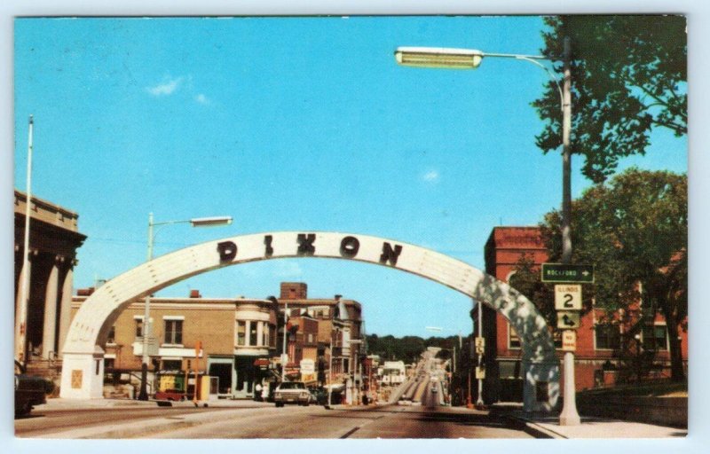 DIXON, IL Illinois ~ Street Scene GALENA AVENUE 1978 Lee County Postcard