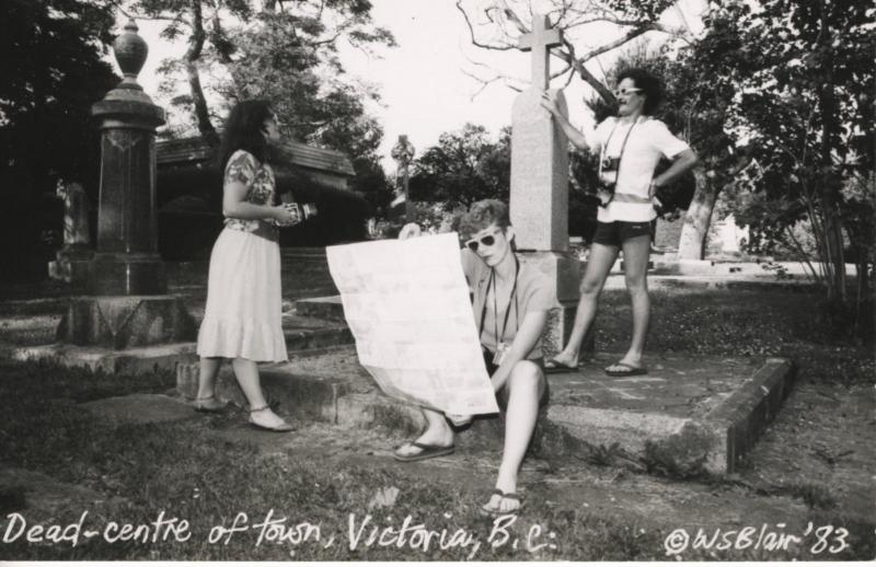 Photo Shoot Victoria BC 3 People In Cemetery Vintage Real Photo Postcard E6 