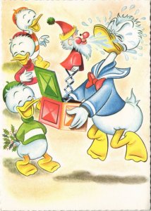 PC DISNEY, DONALD DUCK, HUEY, LOUIE AND DEWEY, Vintage Postcard (b43840)