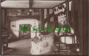 Worcestershire Postcard - Evesham, The Almonry  RS35522