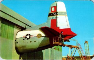 DE, Delaware DOVER AIR FORCE BASE Globemaster Airplane~Maintenance Crew Postcard