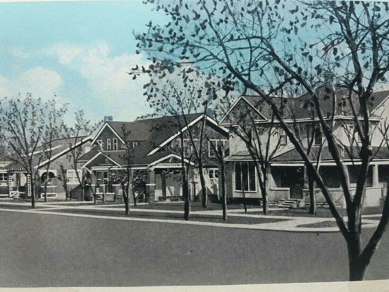 Residence Scene Greensburg Kansas USA Vintage Postcard