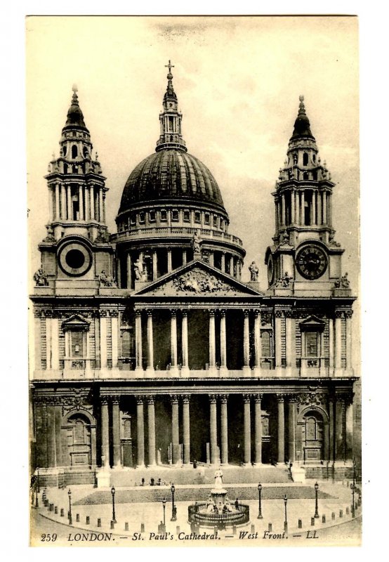 UK - England, London. St Paul's Cathedral, West Front