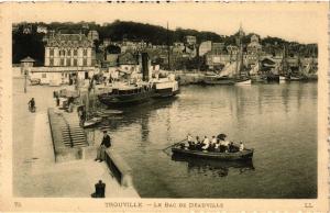 CPA TROUVILLE - Le Bac de DEAUVILLE (276230)