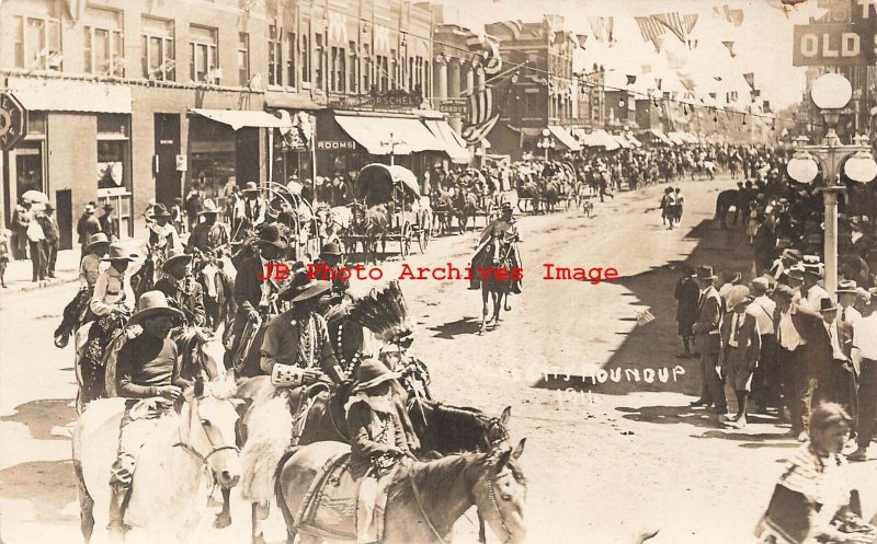 Native American Indians, RPPC, 1911 Miles City Round Up, Montana, Photo