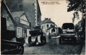 CPA La Courtine Entree du Camp, Tanks FRANCE (1050455)