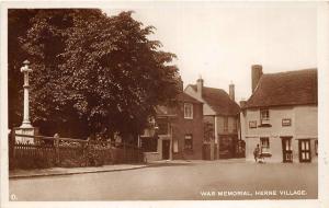 uk40339 war memorial herne village real photo  uk