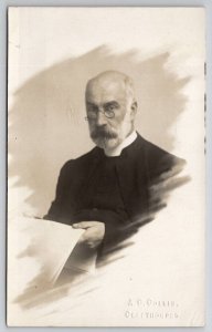 RPPC Cleethorpes Lincolnshire England Clergyman Priest 1912 Photo Postcard B37