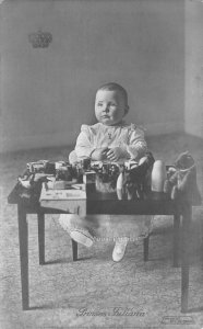 RPPC PRINCESS JULIANA BABY & TOYS NETHERLANDS ROYALTY REAL PHOTO POSTCARD 1916