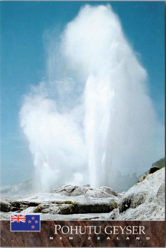 Pohutu Geyser Rotorua New Zealand NZ Unused Vintage Repro Postcard D45 