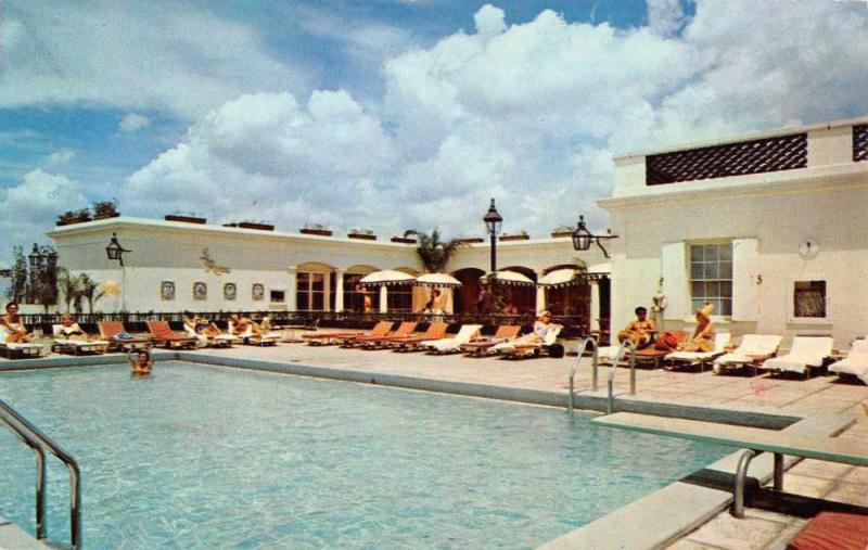 New Orleans Louisiana rooftop pool at the Royal Orleans Hotel vintage pc Z43369