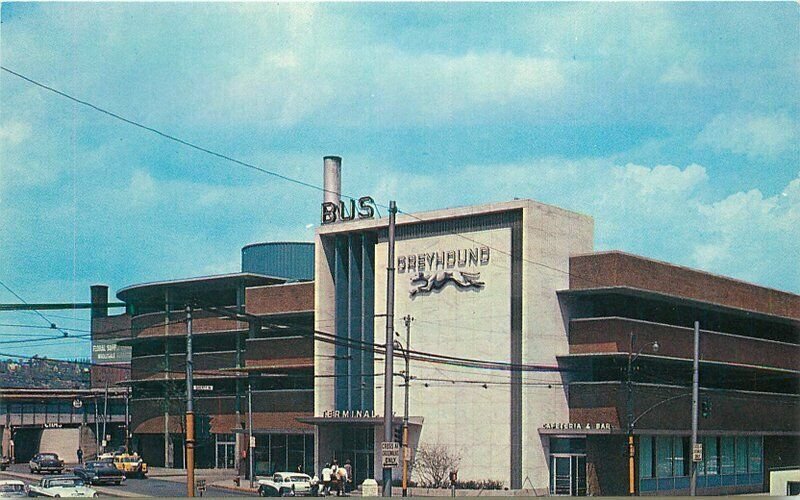 Automobiles Greyhound Bus Station Postcard Pittsburg Pennsylvania 20-118950