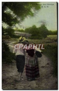 Fancy -Couple - Back Champs - love - Old Postcard