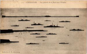 CPA CHERBOURG - Vue générale de la Rade avec l'Escadre (632585)