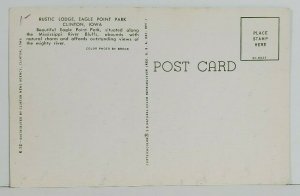 Clinton Iowa,  Rustic Lodge Eagle Point Park Postcard N8