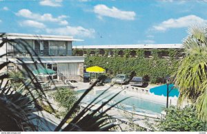 CHARLESTON, South Carolina, PU-1980; Heart of Charleston, Swimming Pool, Clas...