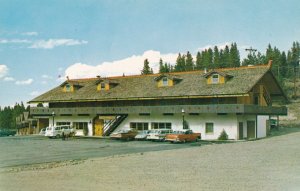 Breckenridge CO, Colorado - Breckenridge Inn Restaurant - Roadside