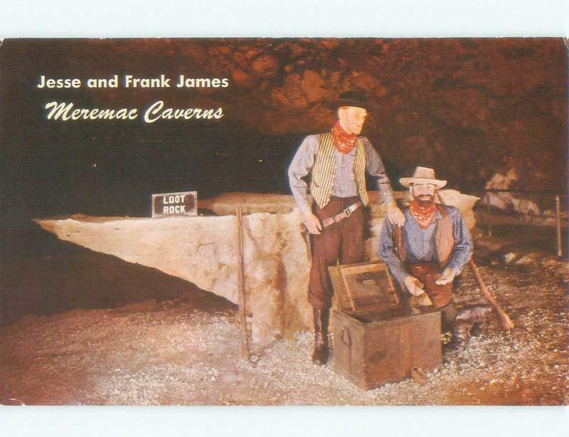 Pre-1980 FRANK AND JESSE JAMES FIGURES IN CAVERNS HIDEOUT Stanton MO E7261