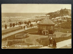 Northumberland WHITLEY BAY Promenade - Old RP Postcard by Mrs Watts No.942