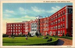 Postcard TX Port Arthur St. Mary's Hospital & Garden LINEN 1940s S56