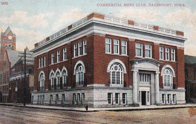 Iowa Davenport Commercial Men's Club 1913