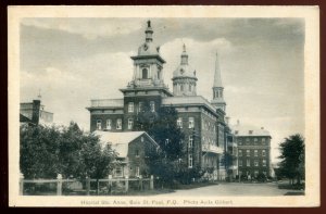 h65 - Baie St. Paul Quebec Postcard 1930s St. Anne Hospital