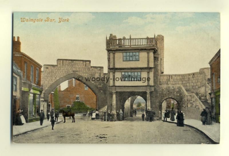 tp6961 - Yorkshire - Early View of Walmgate Bar in York -  Postcard 