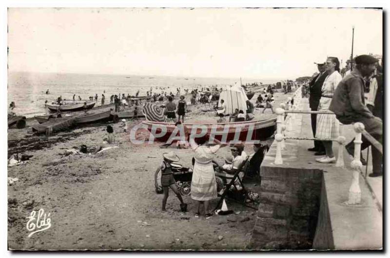 Postcard Modern Luc Sur Mer A Corner of the Beach