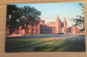 UNUSED  POSTCARD - ARTS AND INDUSTRIES BLDG, SMITHSONIAN INST., WASHINGTON, D,C,