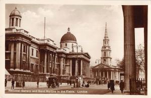 uk31231 saint martin in the fields and national gallery london real photo uk