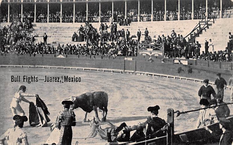 Bull Fights Juarez Mexico Tarjeta Postal Unused 