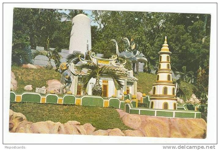 Statues Of Animals,Tiger Balm Garden,Singapore,SA,40-60