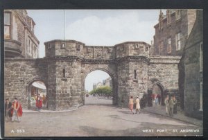 Scotland Postcard - West Port, St Andrews  - Art Colour  RS21015