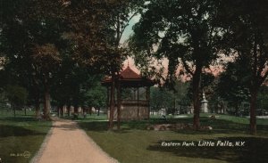 Vintage Postcard 1910's Eastern Park Little Falls New York N.Y.