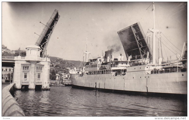 RP: BILBAO , Spain , 30-50s ; Pont du General Franco