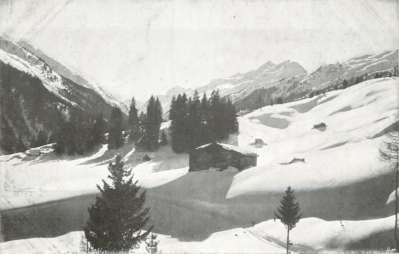 Mountaineering Austria Tyrol Anton am Arlberg Tirol im Winter refuge hut